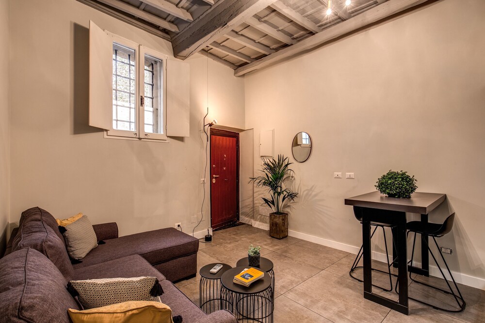 St Eligio Suite 11/21