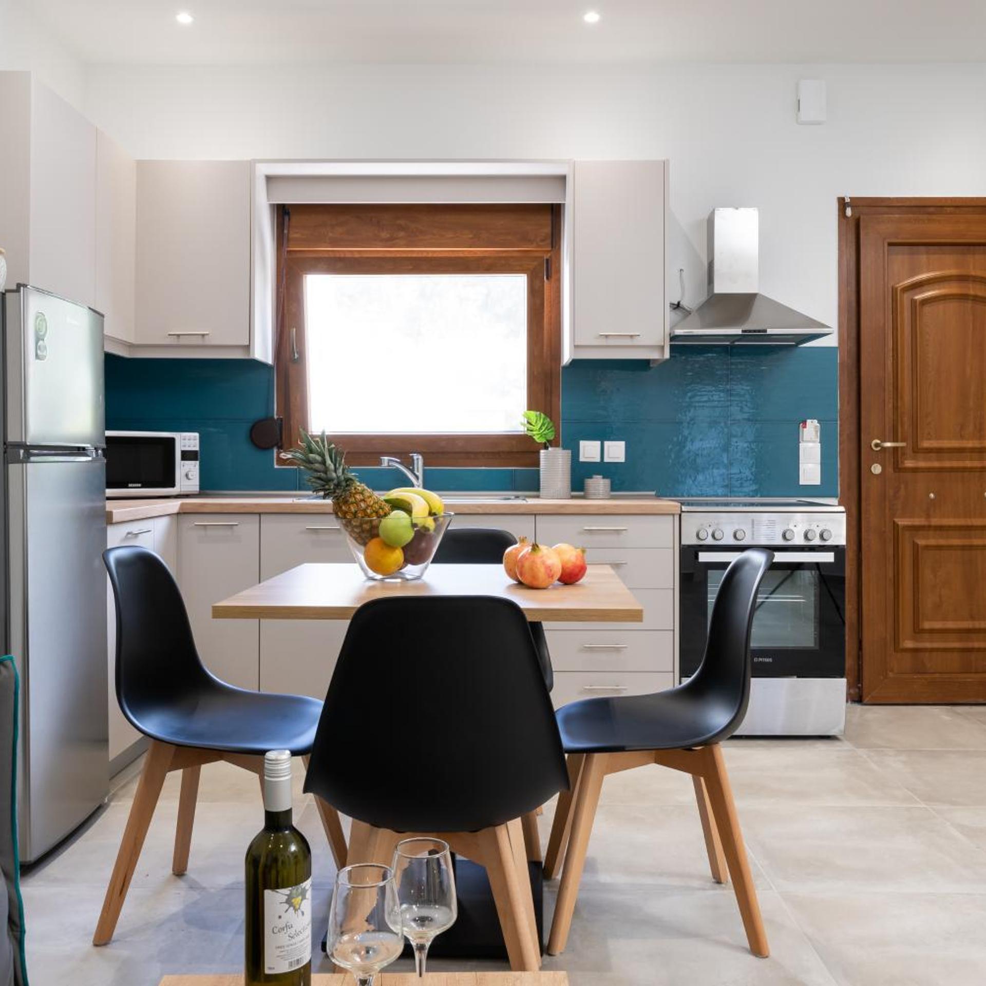 Karavos Apartments 42/57