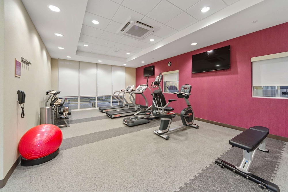 Home2 Suites by Hilton Newark Airport 10/25