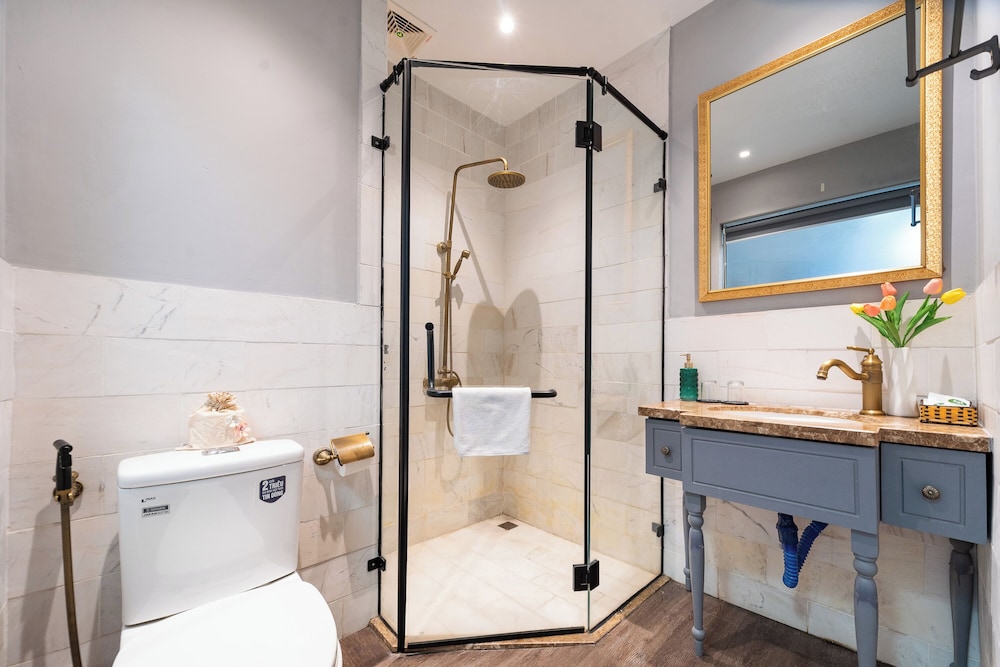 Stellar Boutique Hotel 50/50