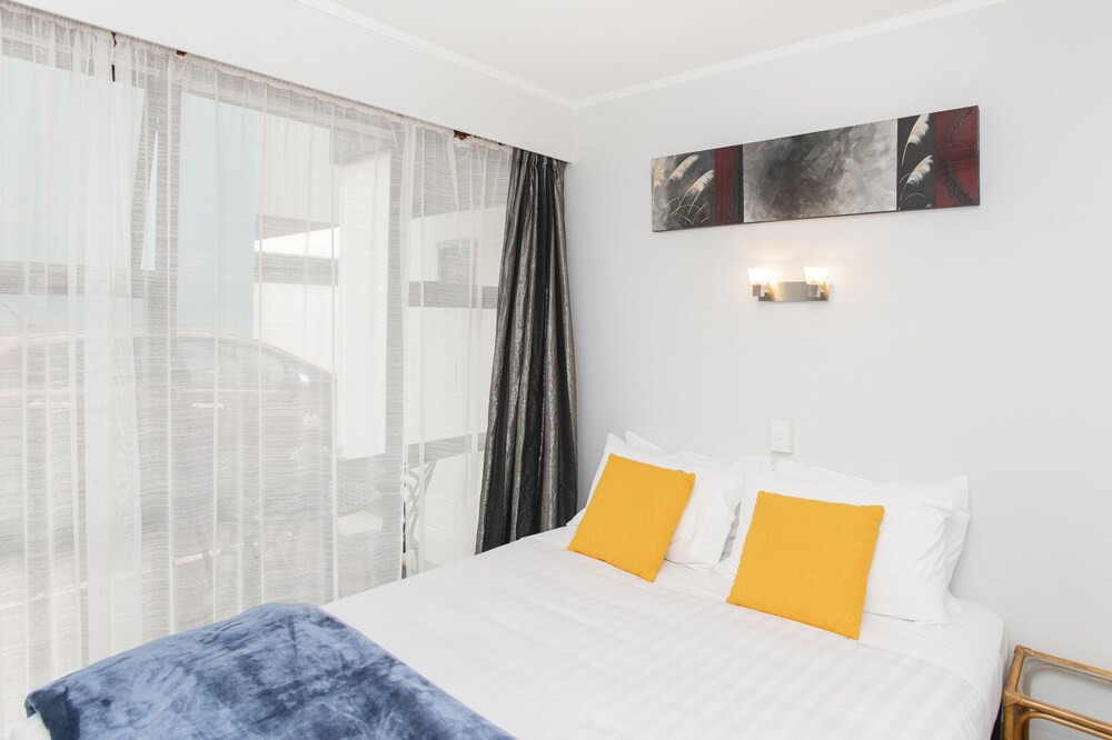 Waikanae Beach Motel 14/76