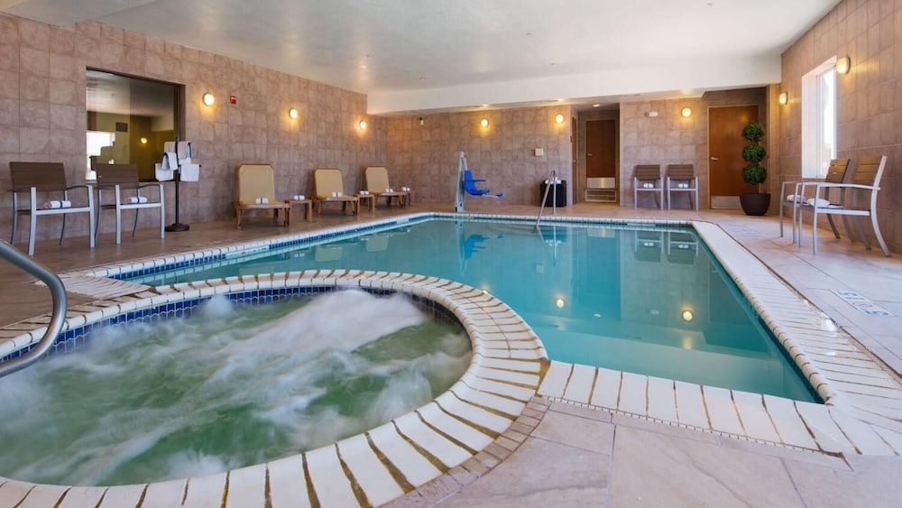 Quality Inn Perryton 4/36