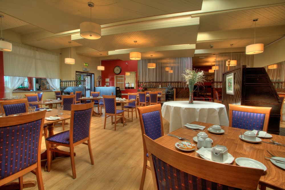 West County Hotel 14/30