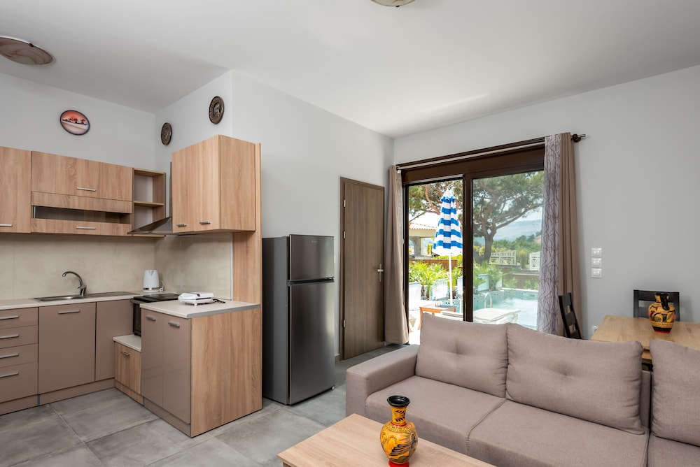 Kolymbia Village 6/50