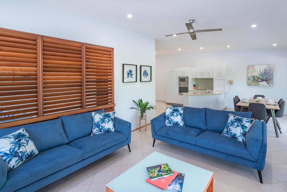 Saltwater Luxury Apartments 14/40
