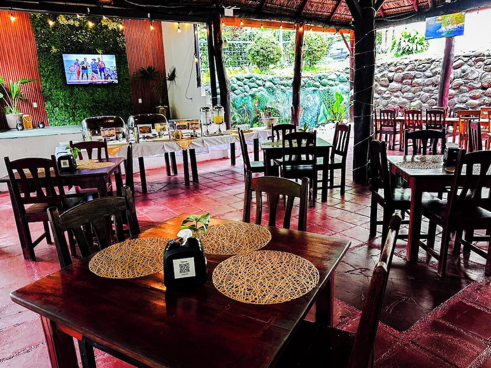 Tabulia Tree Hotel and Villas 61/77