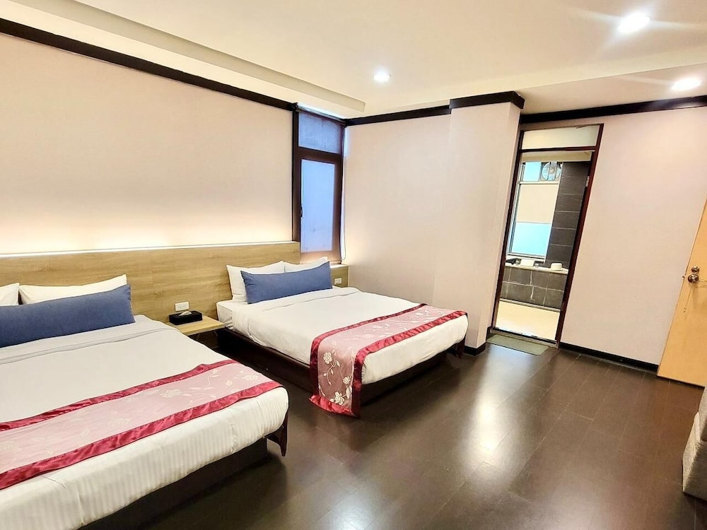 Beauty Garden Hotel 11/67