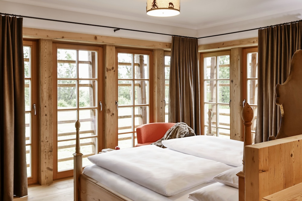Romantik Hotel & Chalets Gut Steinbach 32/50