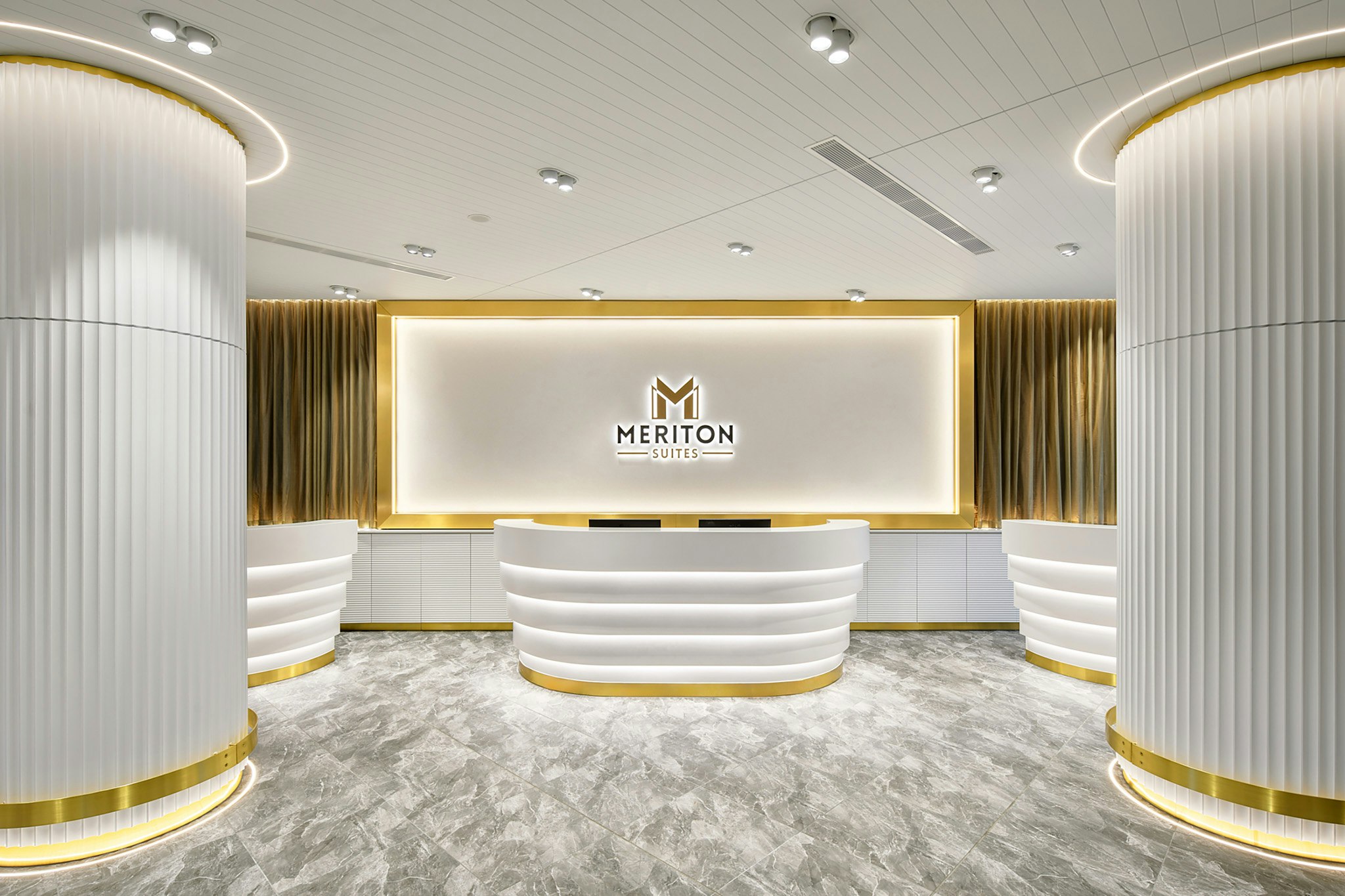 Meriton Suites Bondi Junction 2/50