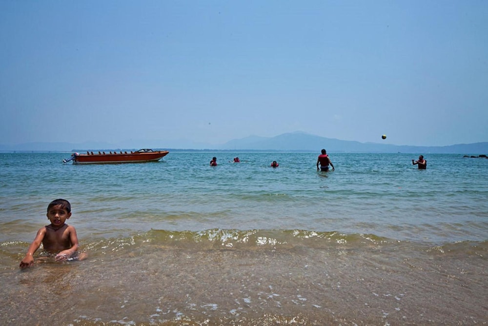 Sterling Karwar 57/63