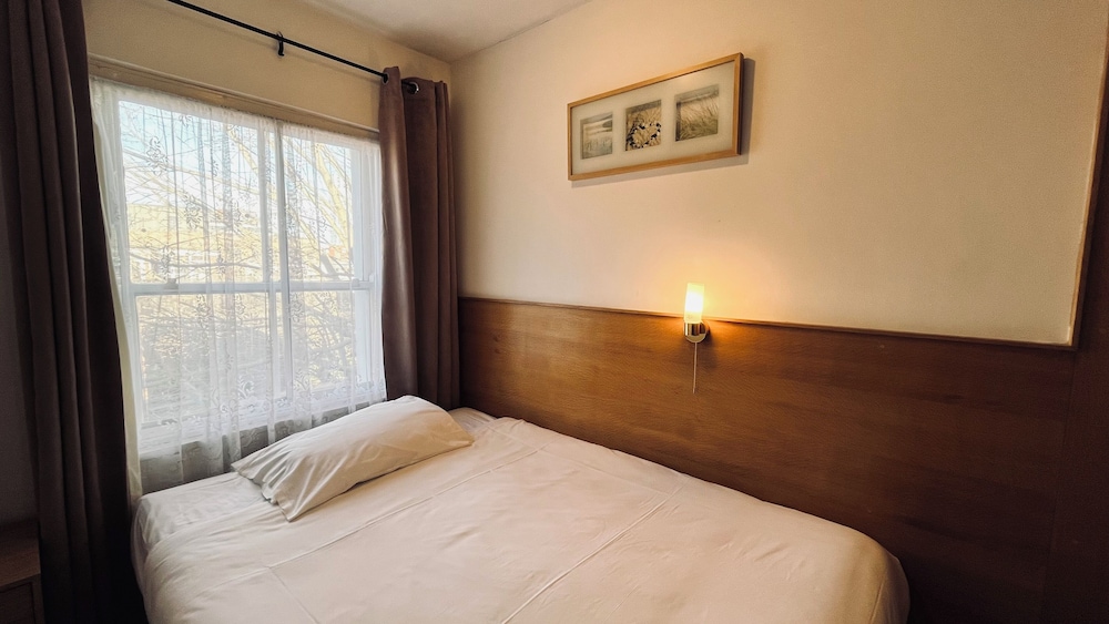 Arriva Hotel 11/50