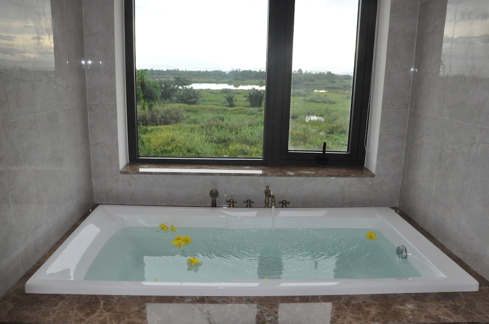The Quin Riverside Villa 29/50