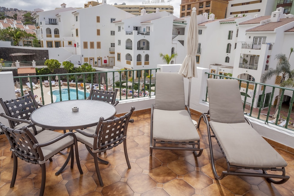 Hilton Vacation Club Sunset Harbour Club Tenerife 30/50