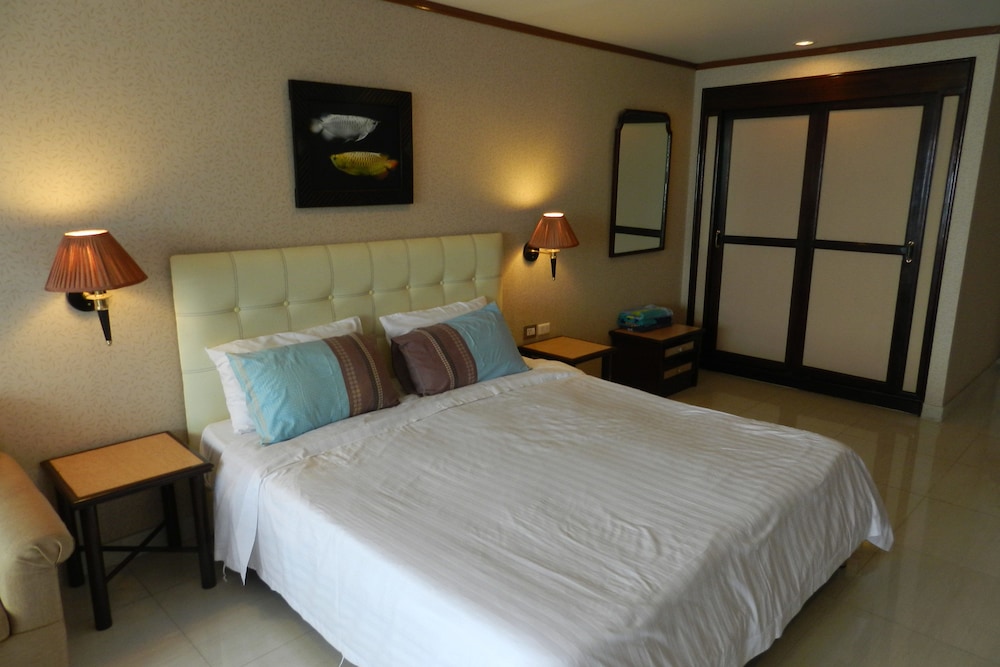 DELUXE, STUDIO, OCEAN VIEW, KITCHENETTE
