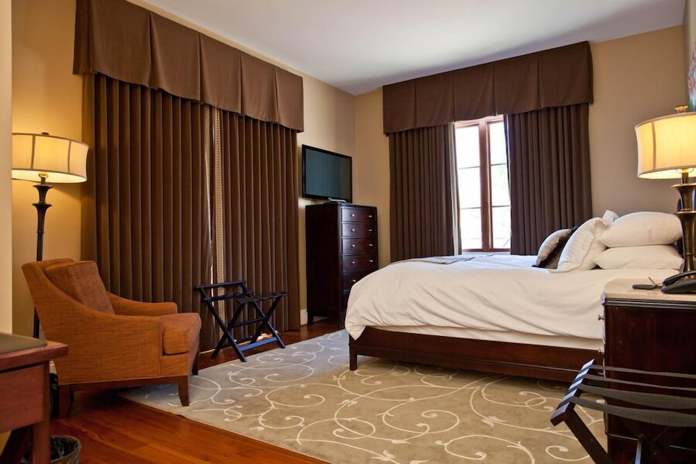 The Bleckley Inn 15/50