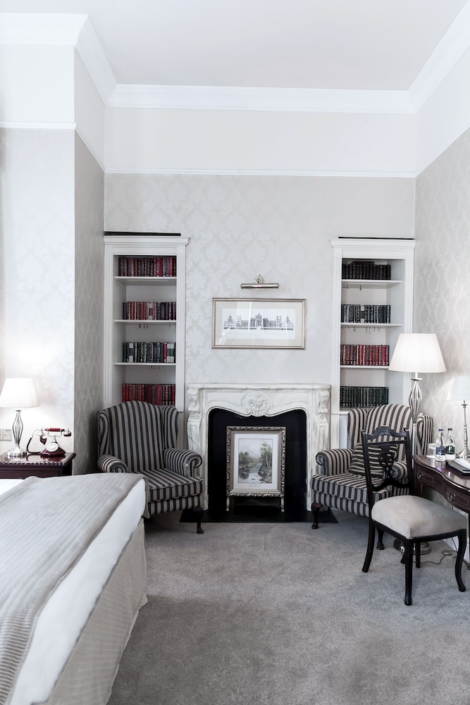 Butlers Townhouse 26/56