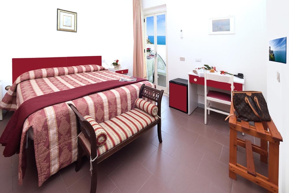 Hotel Peschici 26/50