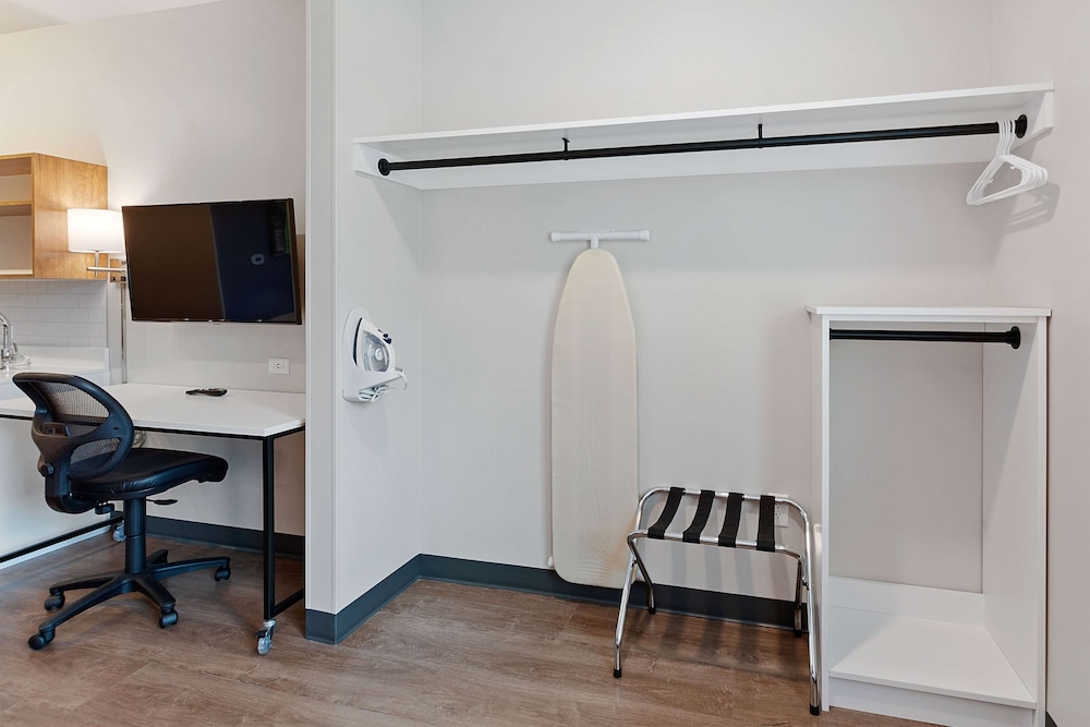 Extended Stay America Premier Suites Bluffton Hilton Head 35/50
