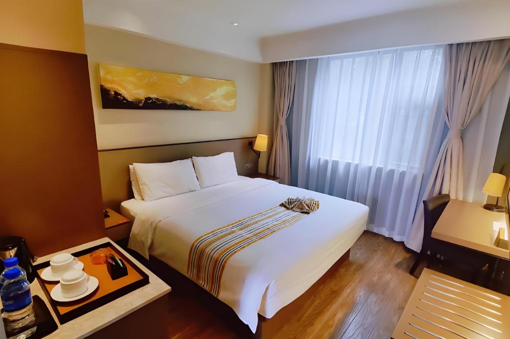 Home Inn Plus (Dali Ancient City South Gate) 19/42