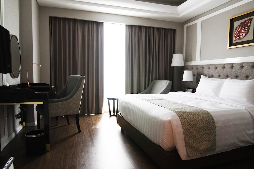 Wyndham Panbil Batam 51/105