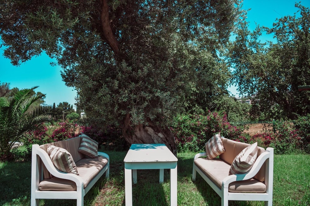 Amore Boutique Hotel 25/50