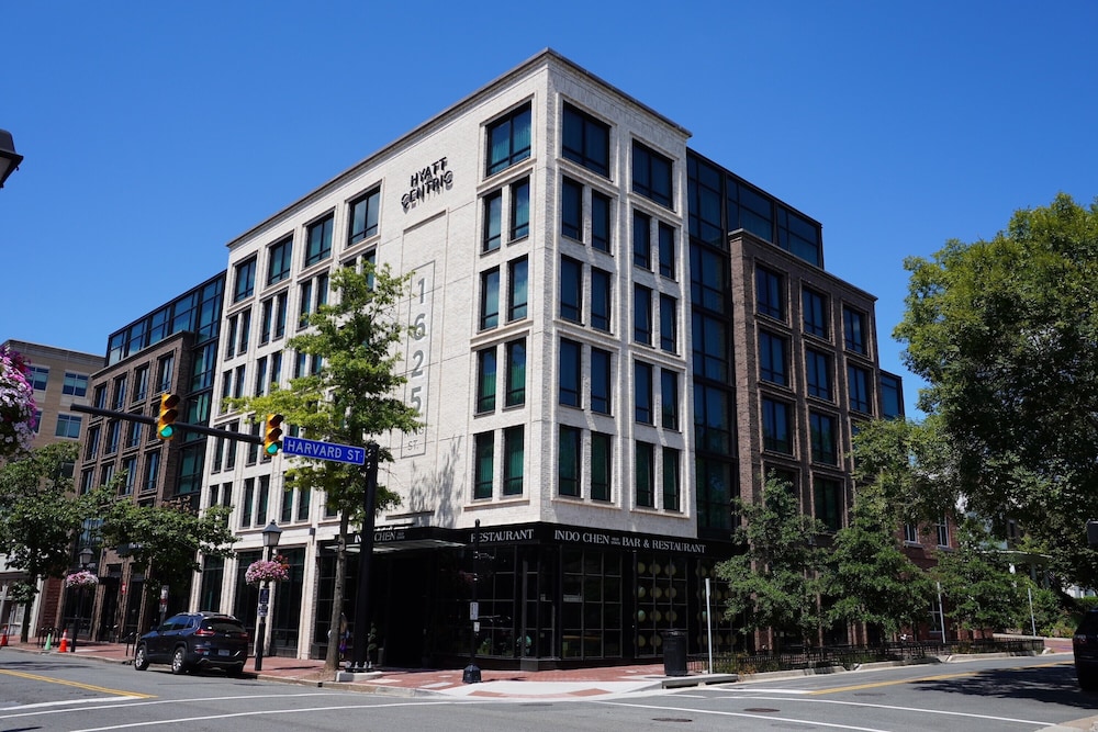 Hyatt Centric Old Town Alexandria 44/46
