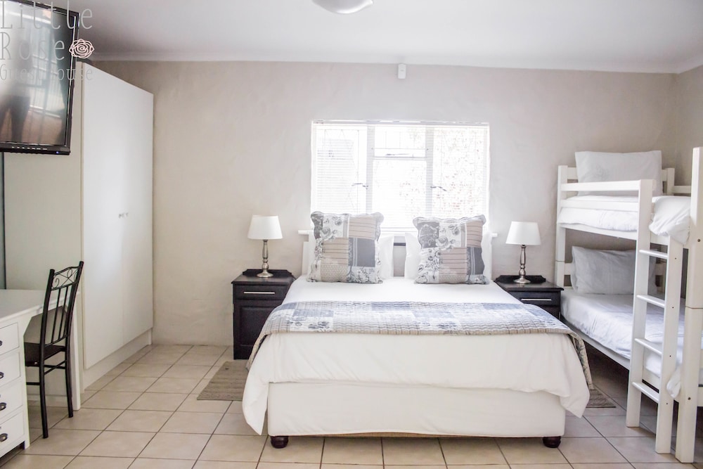 Little Rose Guesthouse & Self-Catering 50/50