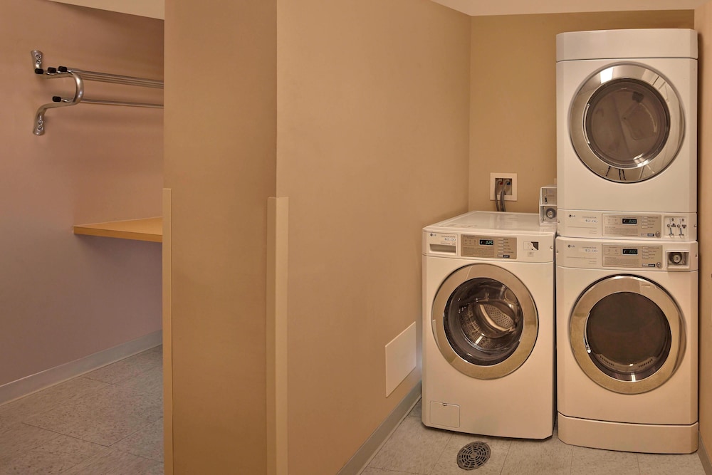 The Residences at Tewksbury (ex. Towneplace Suites By Marriott Boston Tewksbury) 15/31