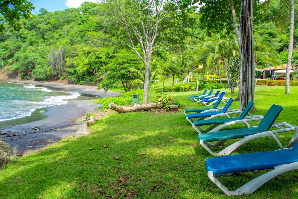 Bahia Pez Vela Resort 28/50