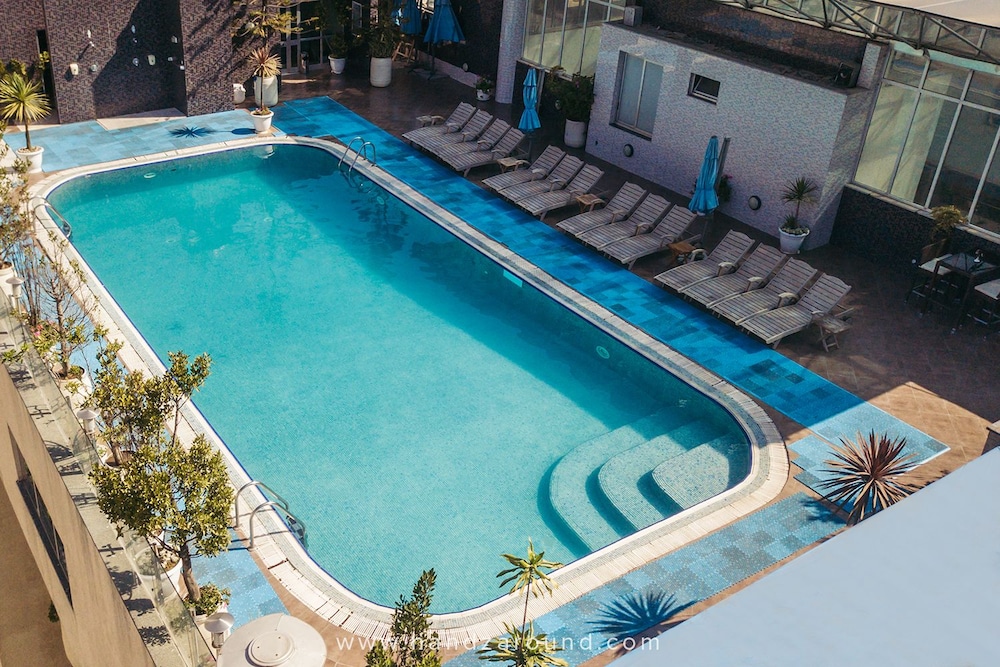 Inter Luxury Hotel 72/75
