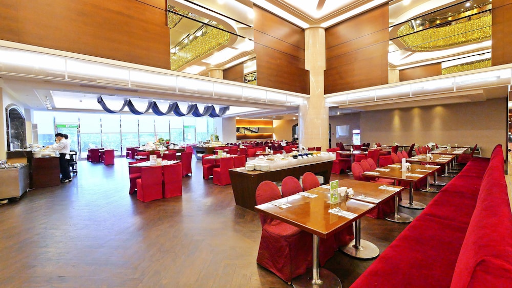Holiday Inn East Taipei 54/74