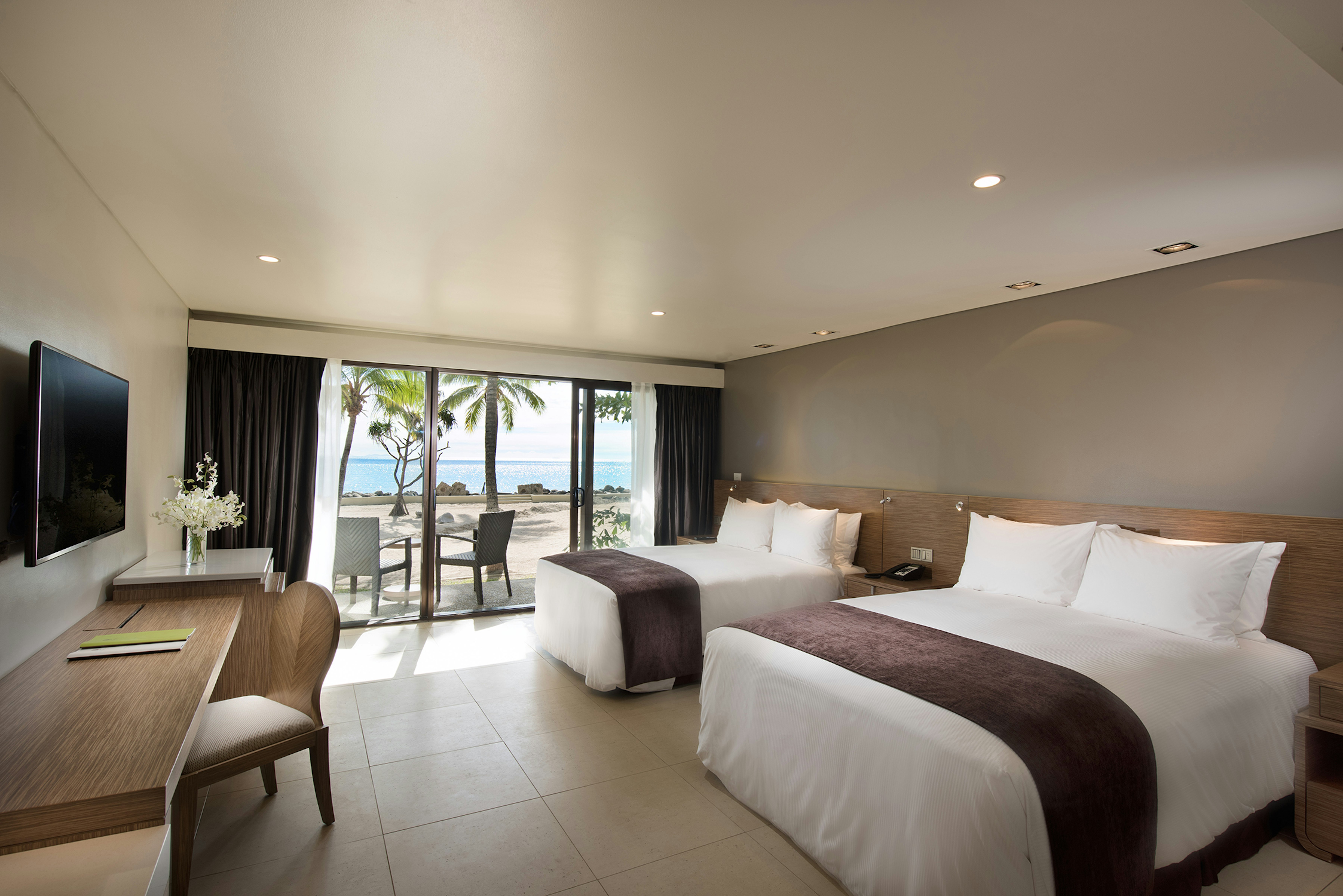 Room, Queen Bed, Beach Front, Balcony