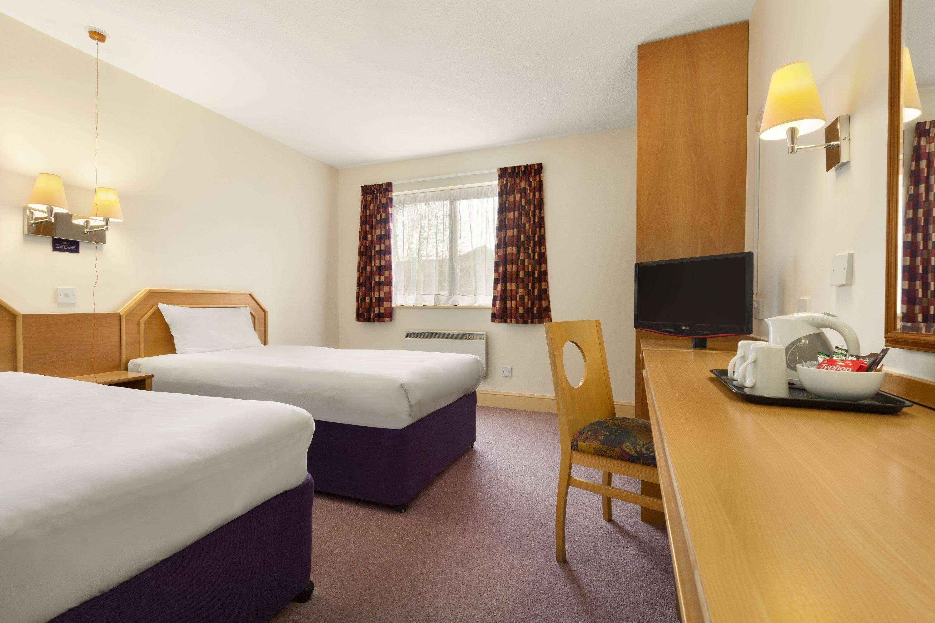 Days Inn by Wyndham Sevenoaks Clacket Lane 21/41