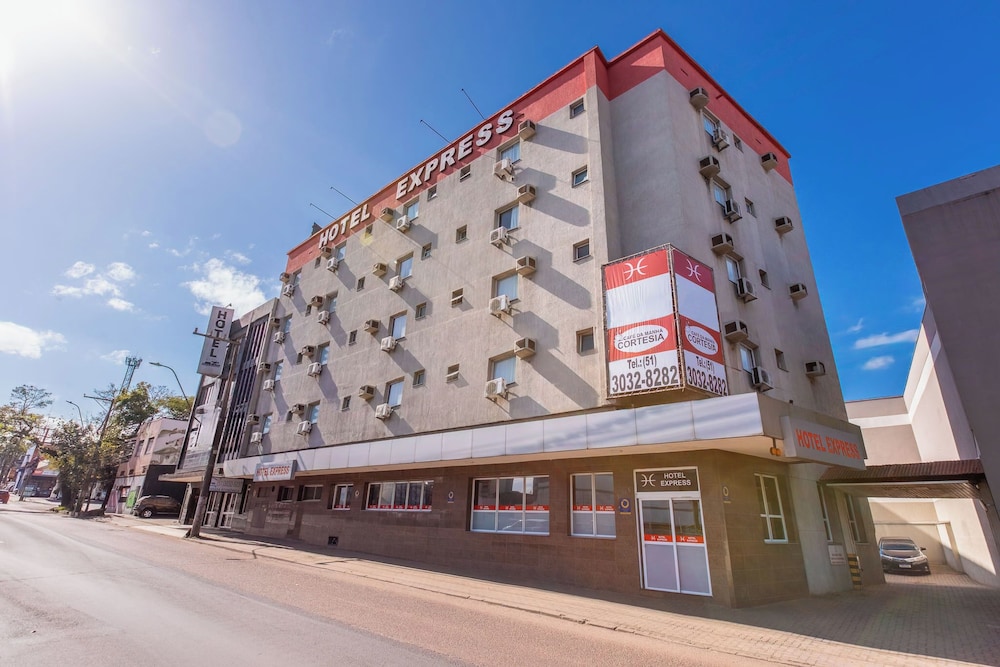 Hotel Express Canoas 3/53