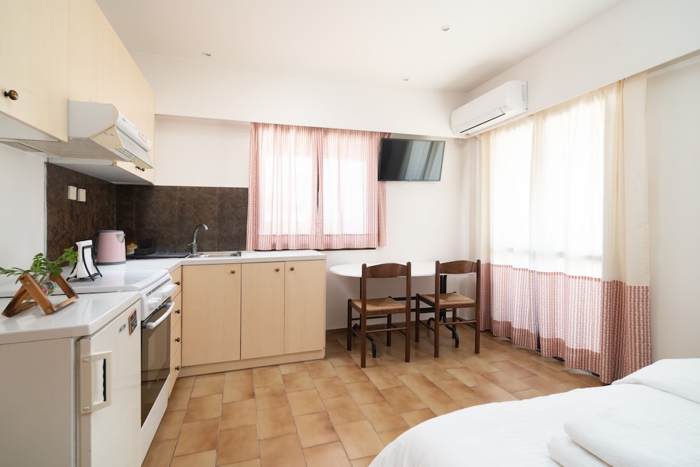 Monemvasia Green Apartments 36/60