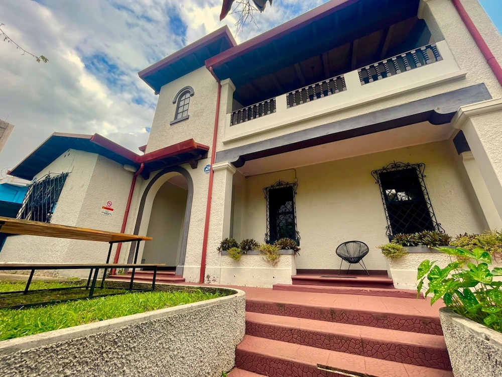 Costa Rica Guesthouse 2/70