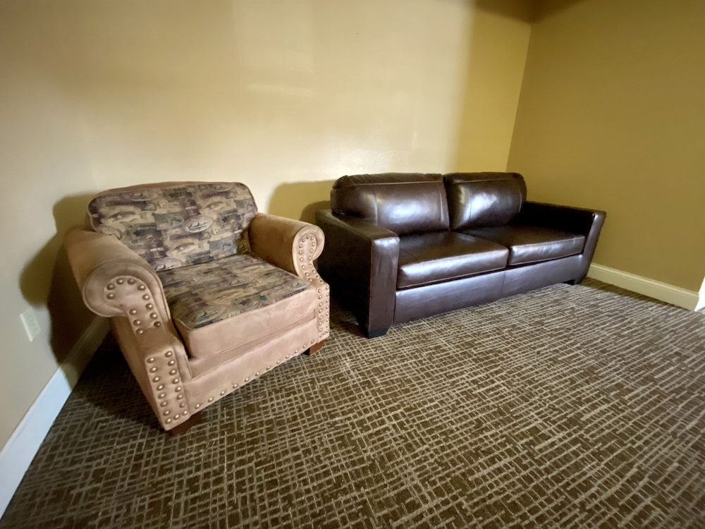 Riverchase Lodge 17/31