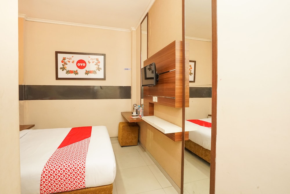 Oyo 450 Semampir Residence 42/64