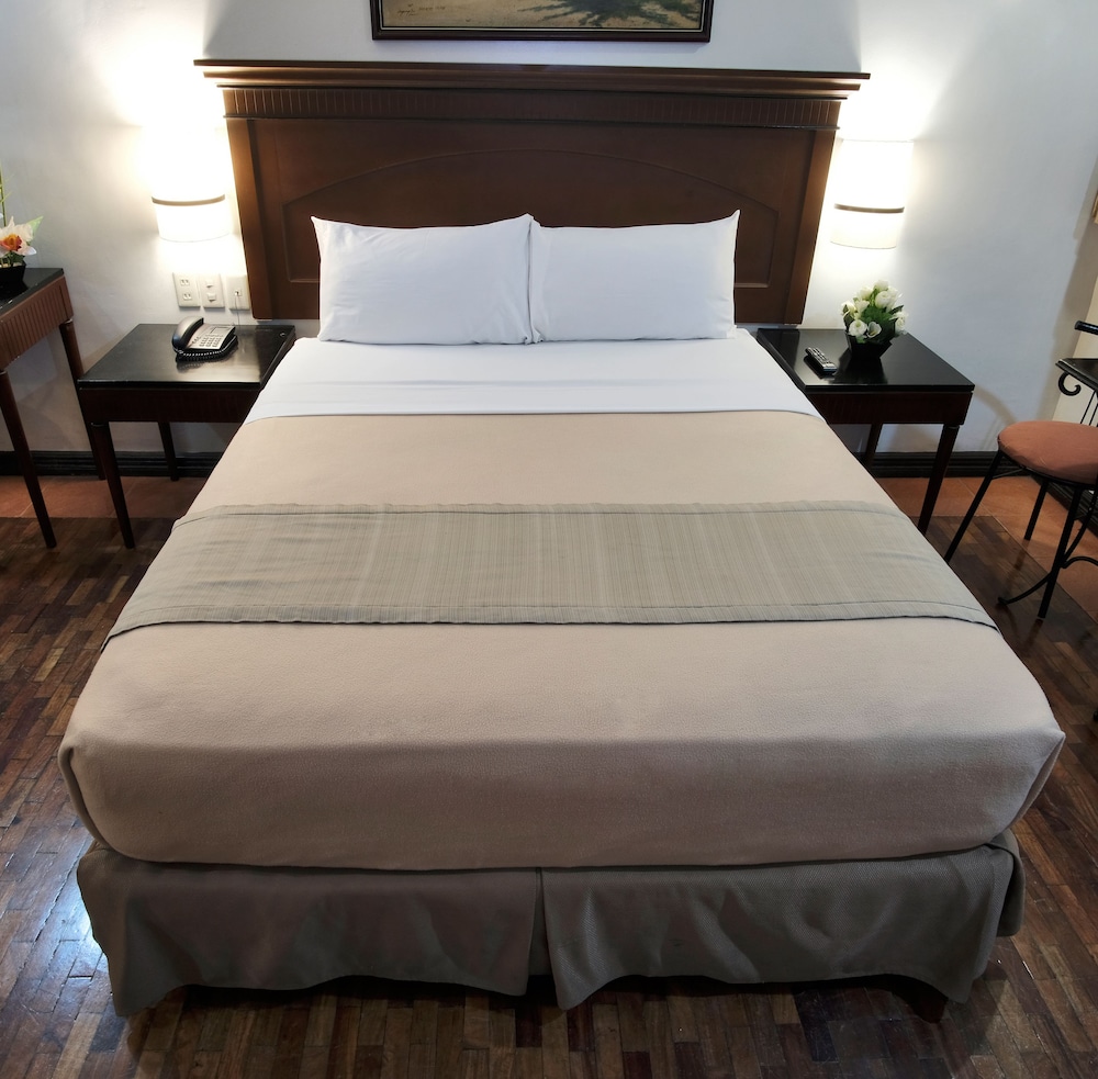 Fersal Hotel P Tuazon Cubao 44/55