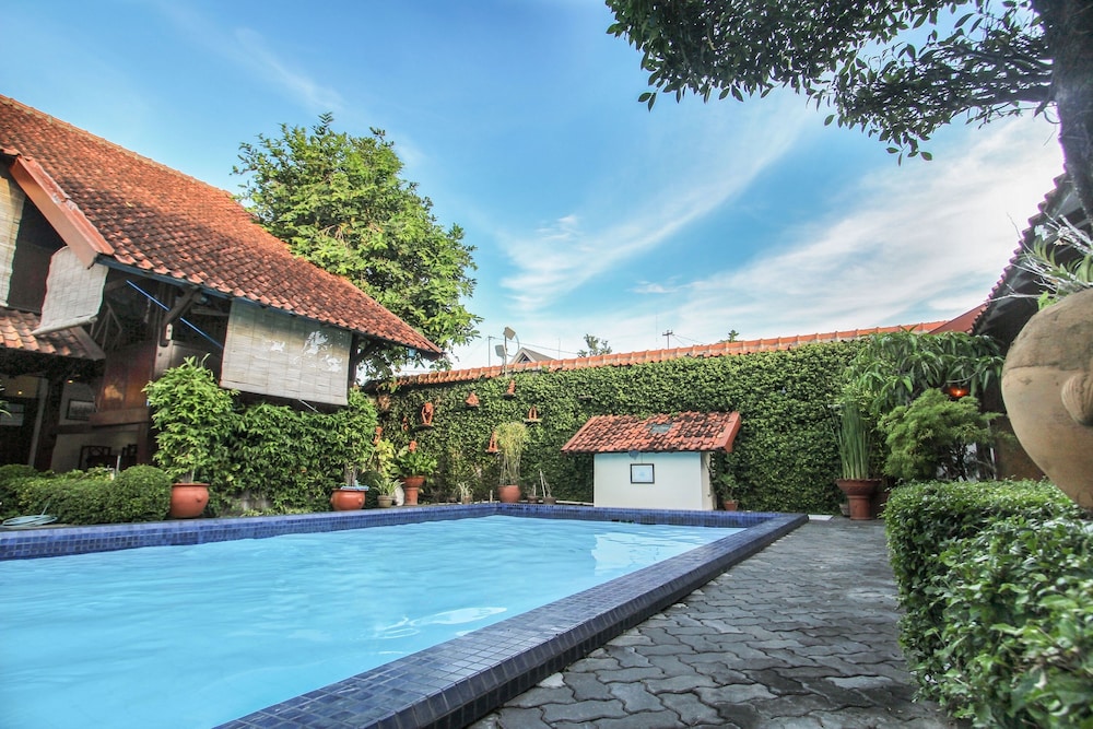 Delta Homestay 21/28