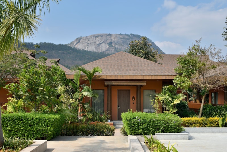 Mulberry Shades Bengaluru Nandi Hills, a Tribute Portfolio Resort 1/1