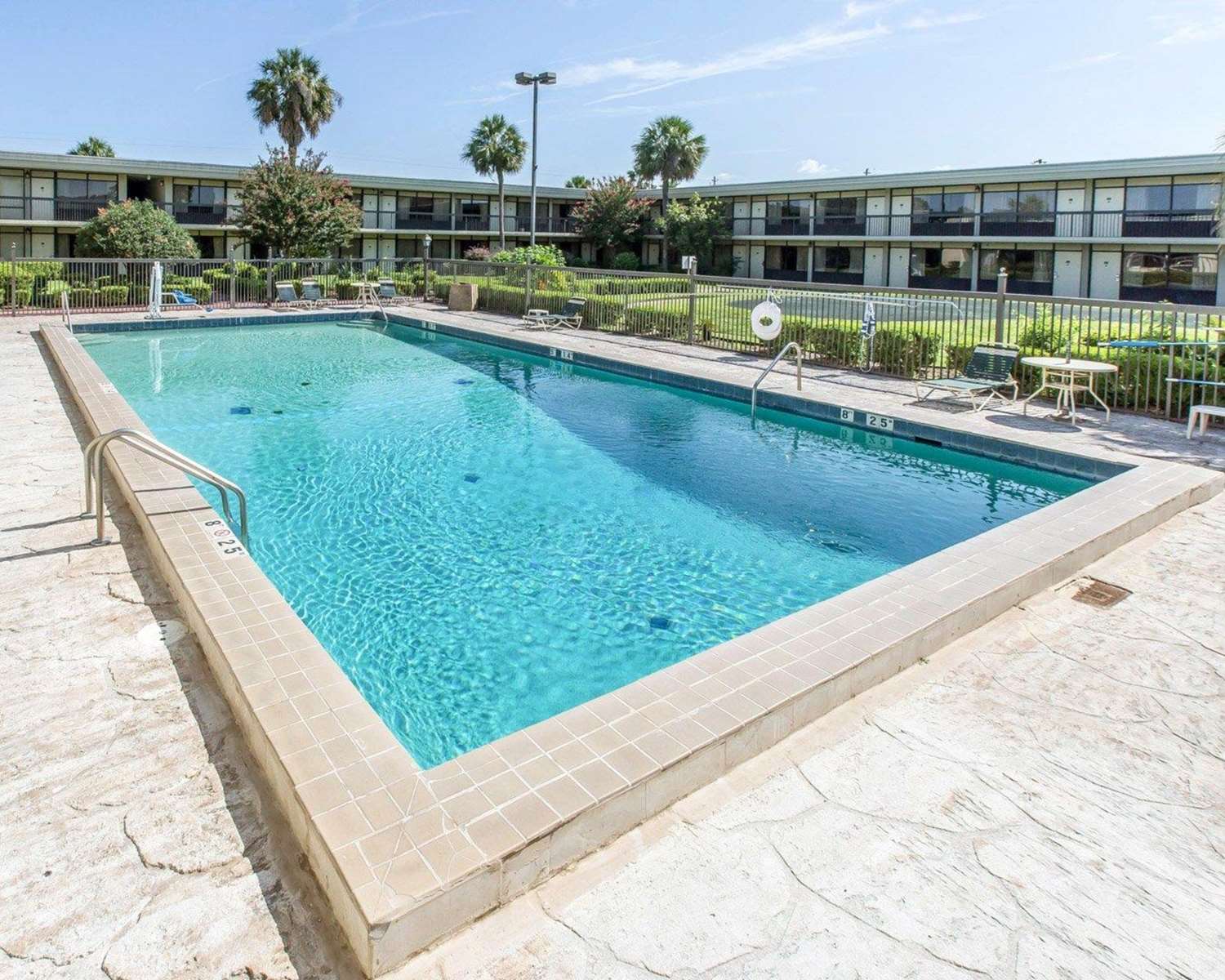 Quality Inn & Suites Waycross 26/45