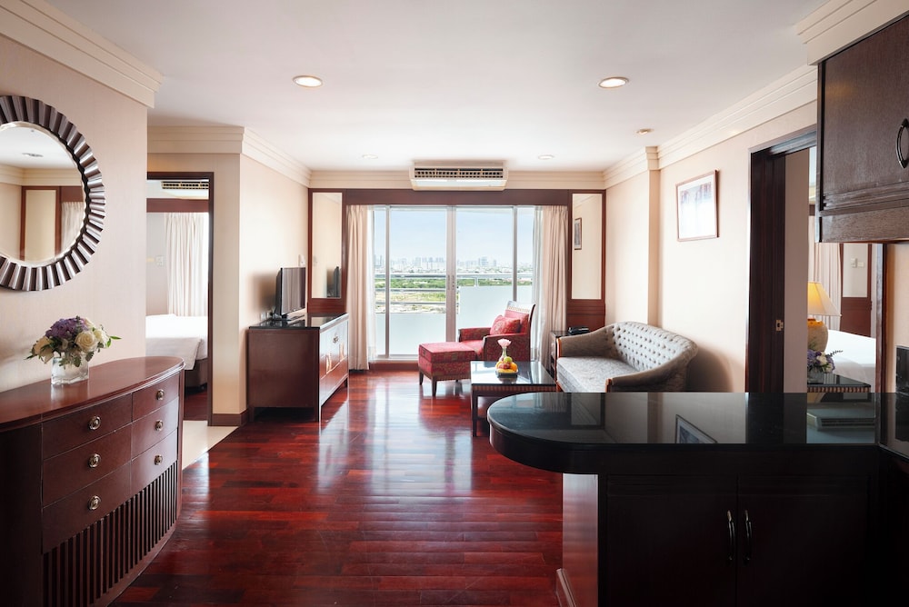 Prince Palace Hotel 55/70