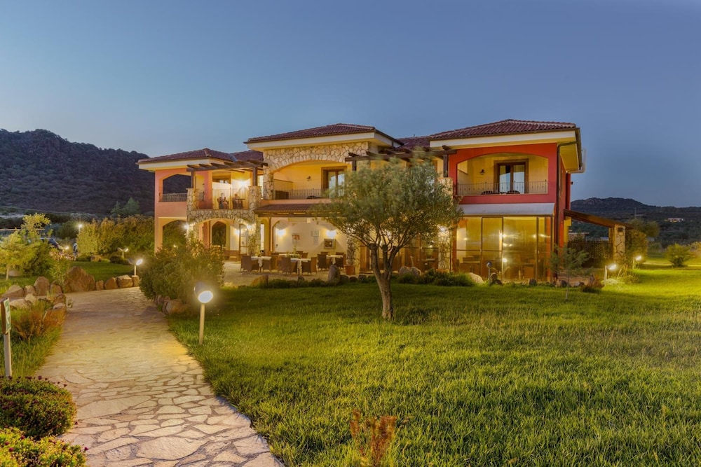 Relais Hotel Sa Cheya 66/69