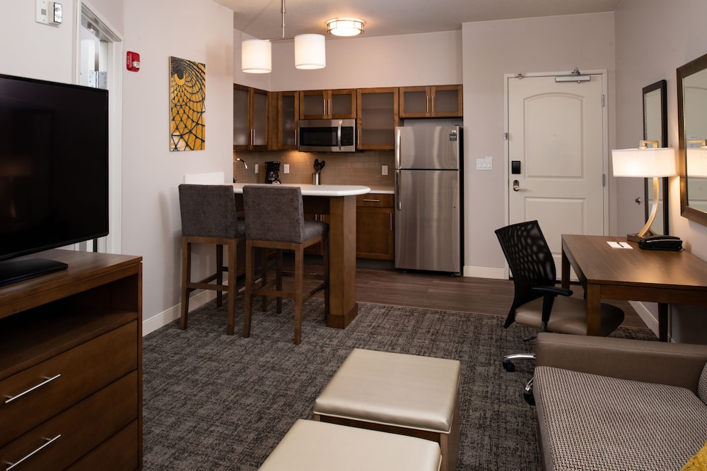 Staybridge Suites St George 42/67