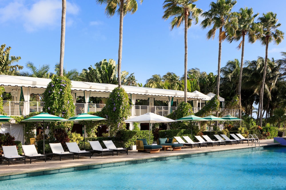 Kimpton Surfcomber Hotel