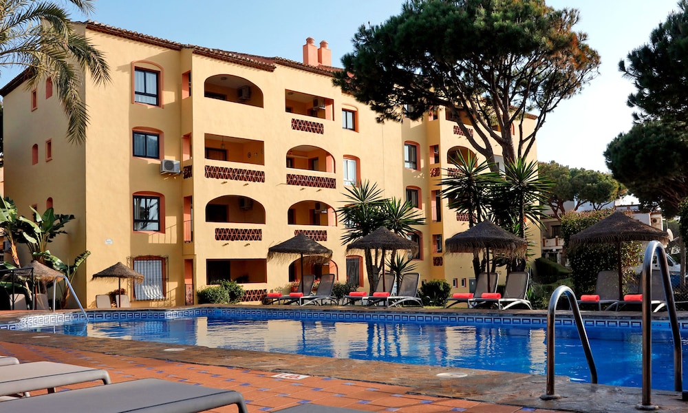 Macdonald Dona Lola Club in MIJAS COSTA