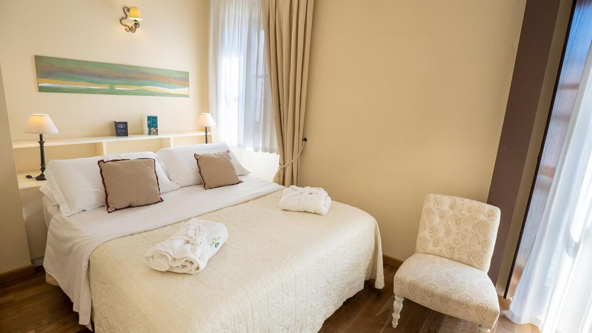 RELAIS BELLA ROSINA 12/52