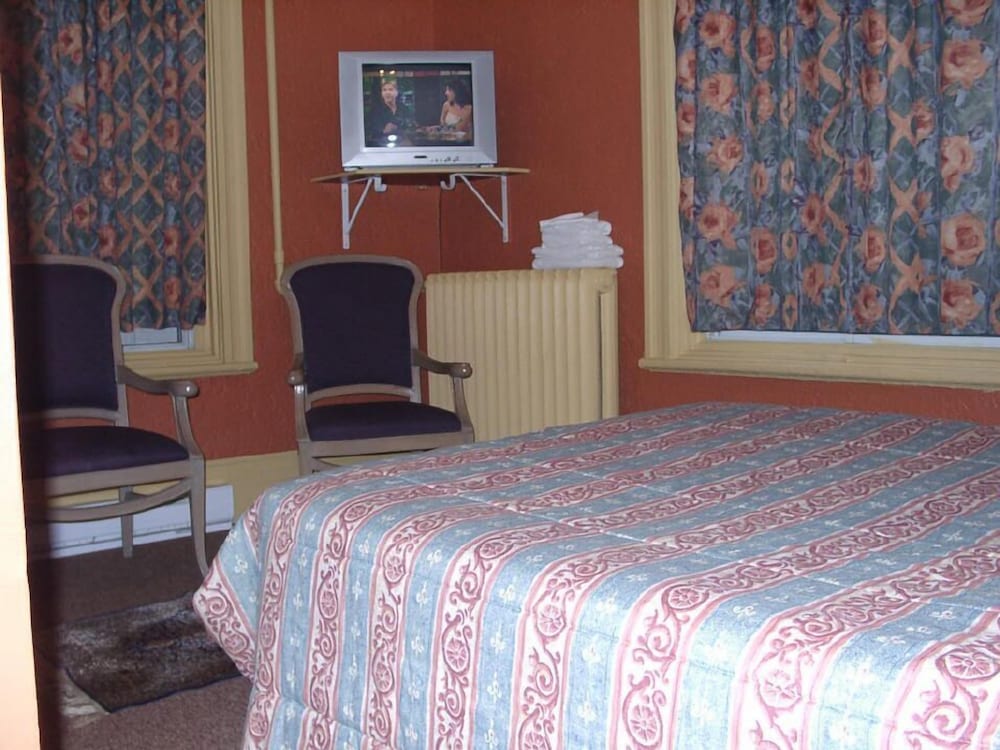 Hotel Arena Palace Montreal 7/20