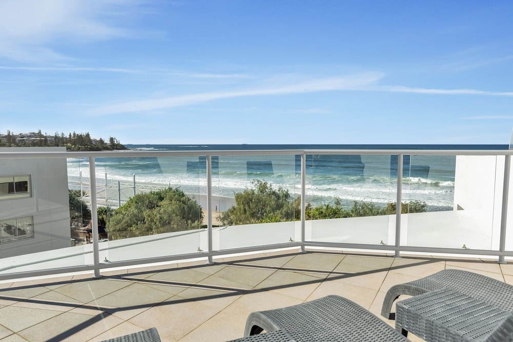 Rolling Surf Resort 47/78